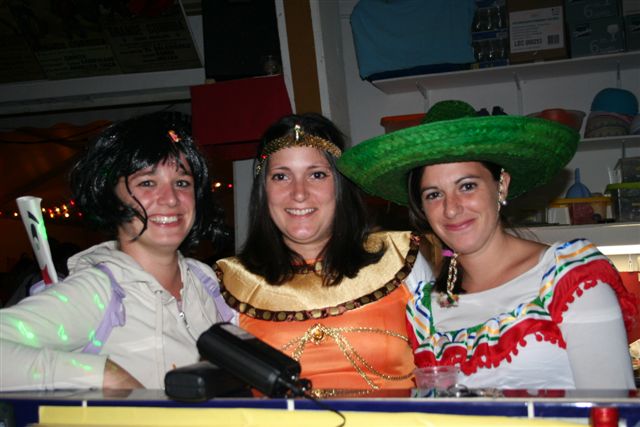 ELODIE, CARO, AUDREY
