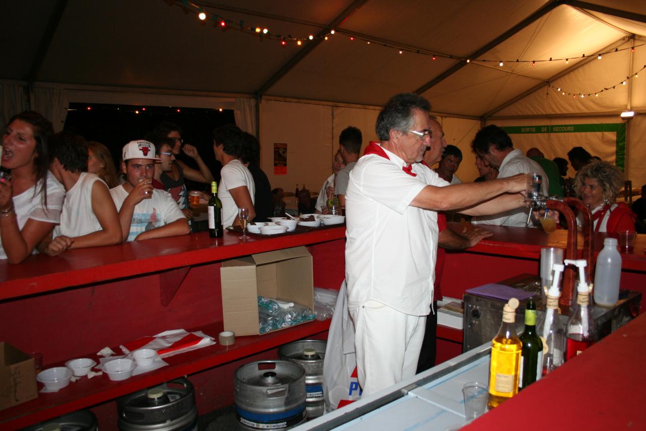 LE BAR