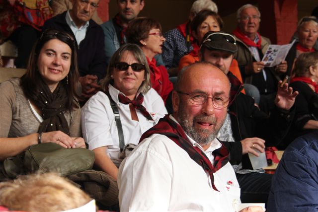 DANS LES GRADINS